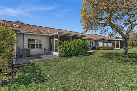 4709 SW 13th Court Deerfield Beach FL 33442