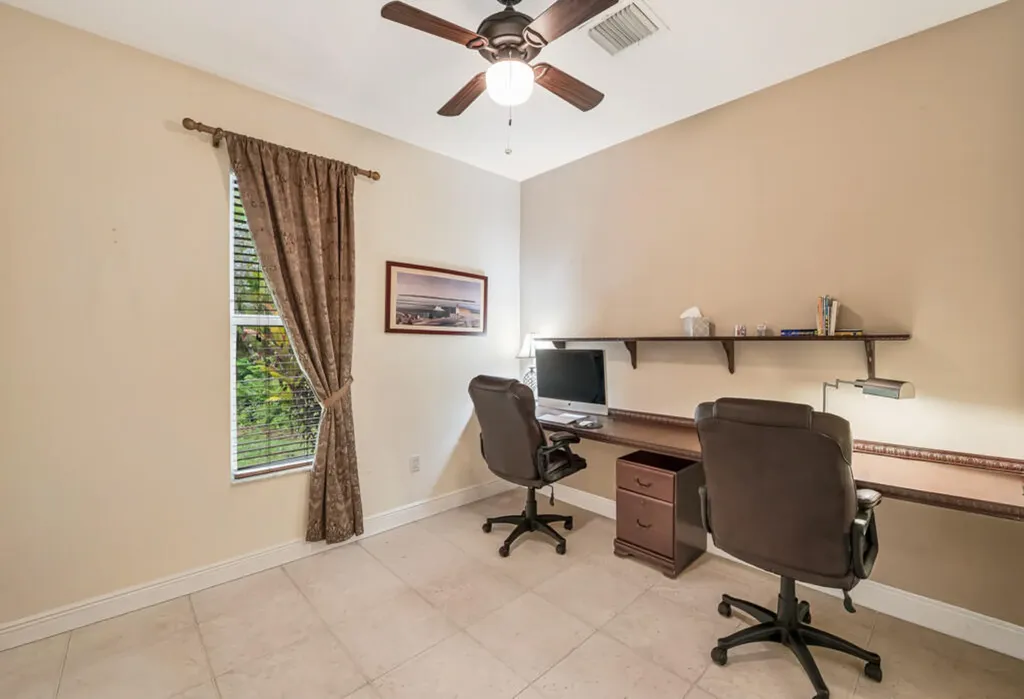 9433 Lantern Bay Circle West Palm Beach FL 33411