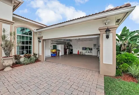 9433 Lantern Bay Circle West Palm Beach FL 33411