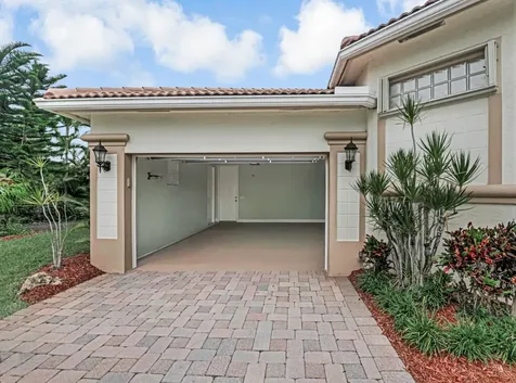 9433 Lantern Bay Circle West Palm Beach FL 33411