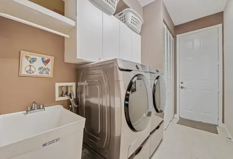 9433 Lantern Bay Circle West Palm Beach FL 33411