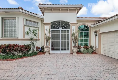 9433 Lantern Bay Circle West Palm Beach FL 33411