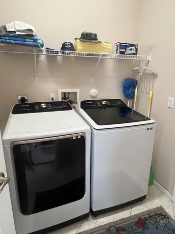 4552 N San Andros West Palm Beach FL 33411