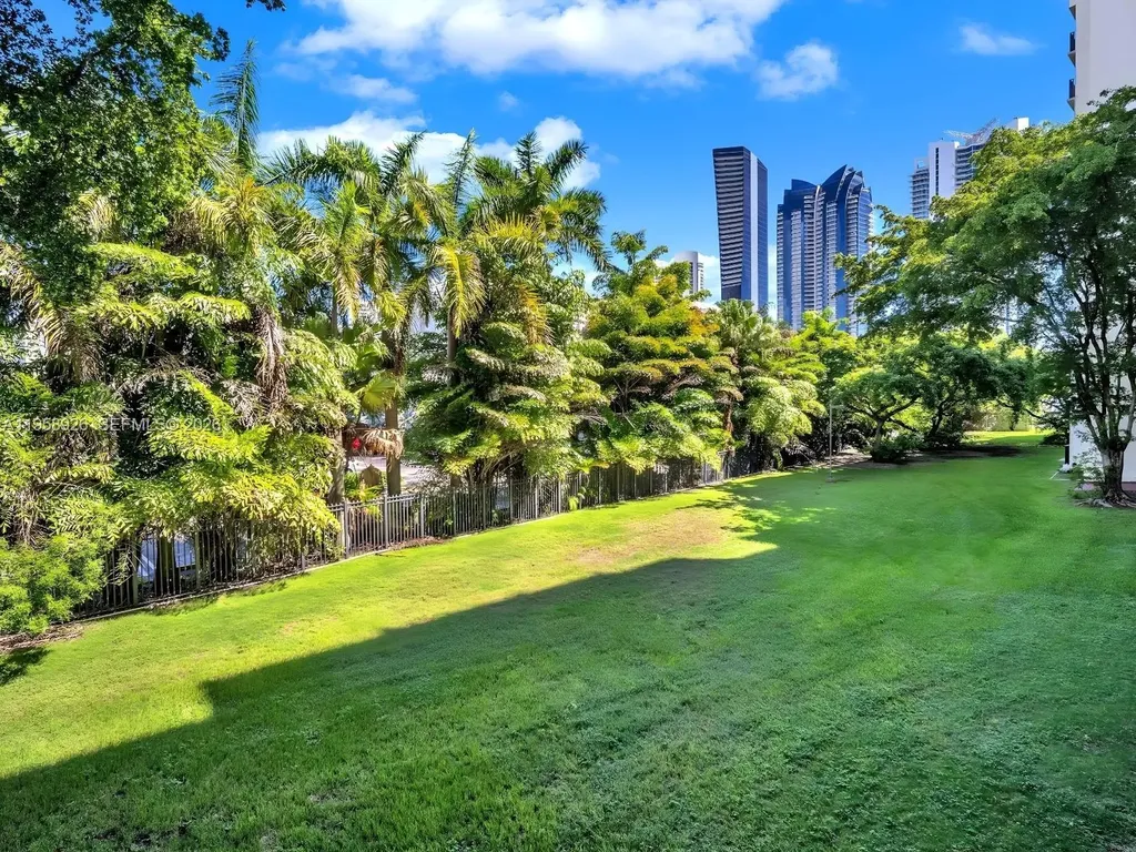 17021 N Bay Road Sunny Isles Beach FL 33160