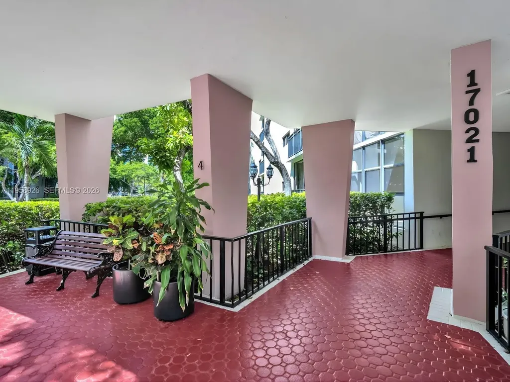 17021 N Bay Road Sunny Isles Beach FL 33160