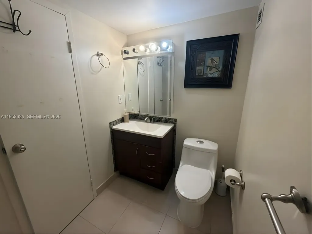 17021 N Bay Road Sunny Isles Beach FL 33160