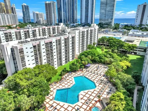 17021 N Bay Road Sunny Isles Beach FL 33160