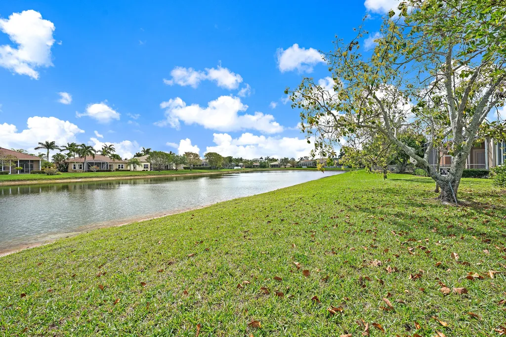 9531 Lantern Bay Circle West Palm Beach FL 33411