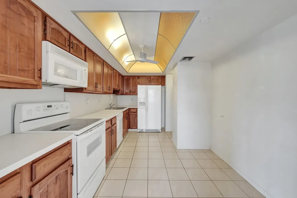 3200 Port Royale Drive N Fort Lauderdale FL 33308