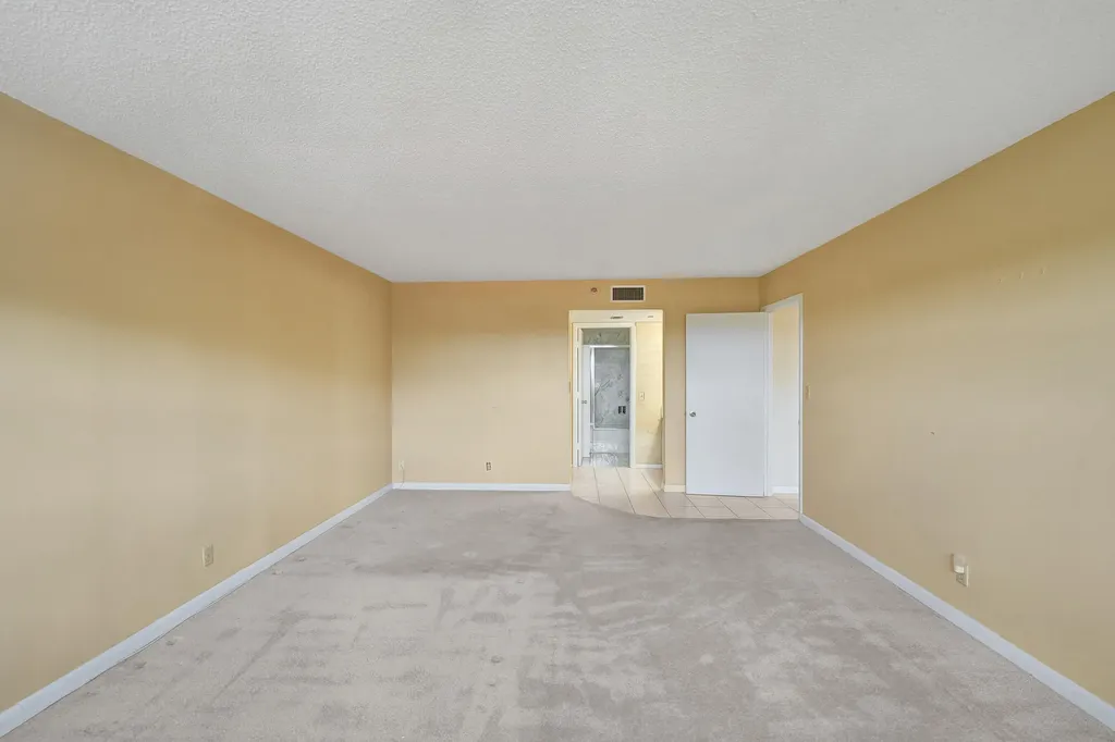 3200 Port Royale Drive N Fort Lauderdale FL 33308
