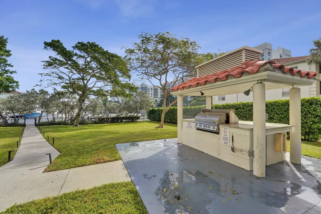 3200 Port Royale Drive N Fort Lauderdale FL 33308