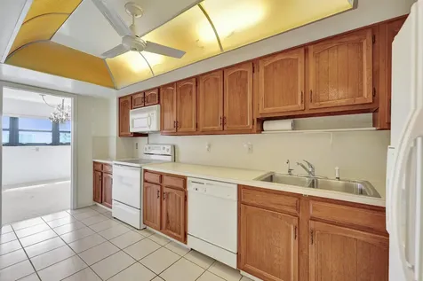 3200 Port Royale Drive N Fort Lauderdale FL 33308