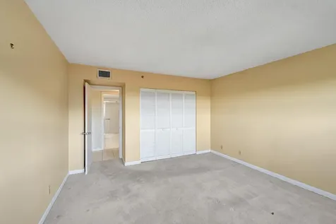 3200 Port Royale Drive N Fort Lauderdale FL 33308
