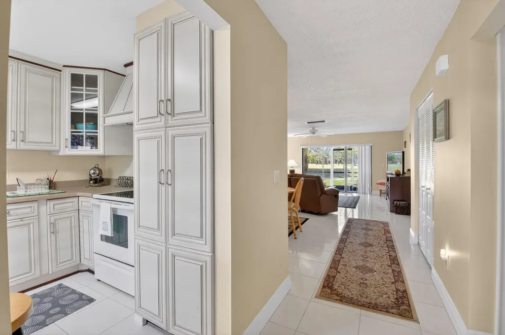 21656 Juego Circle Boca Raton FL 33433