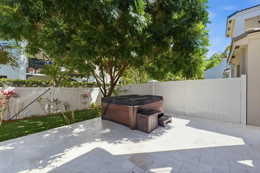 340 NW 33rd Lane Pompano Beach FL 33069