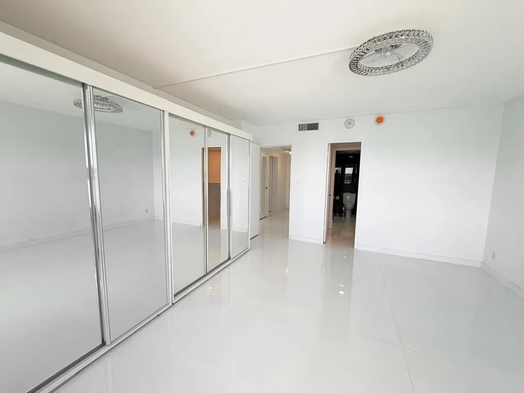 2100 S Ocean Drive Fort Lauderdale FL 33316