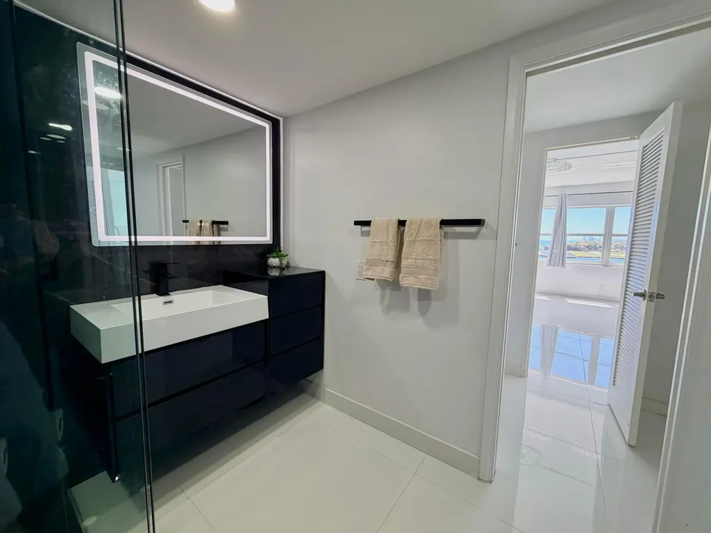 2100 S Ocean Drive Fort Lauderdale FL 33316
