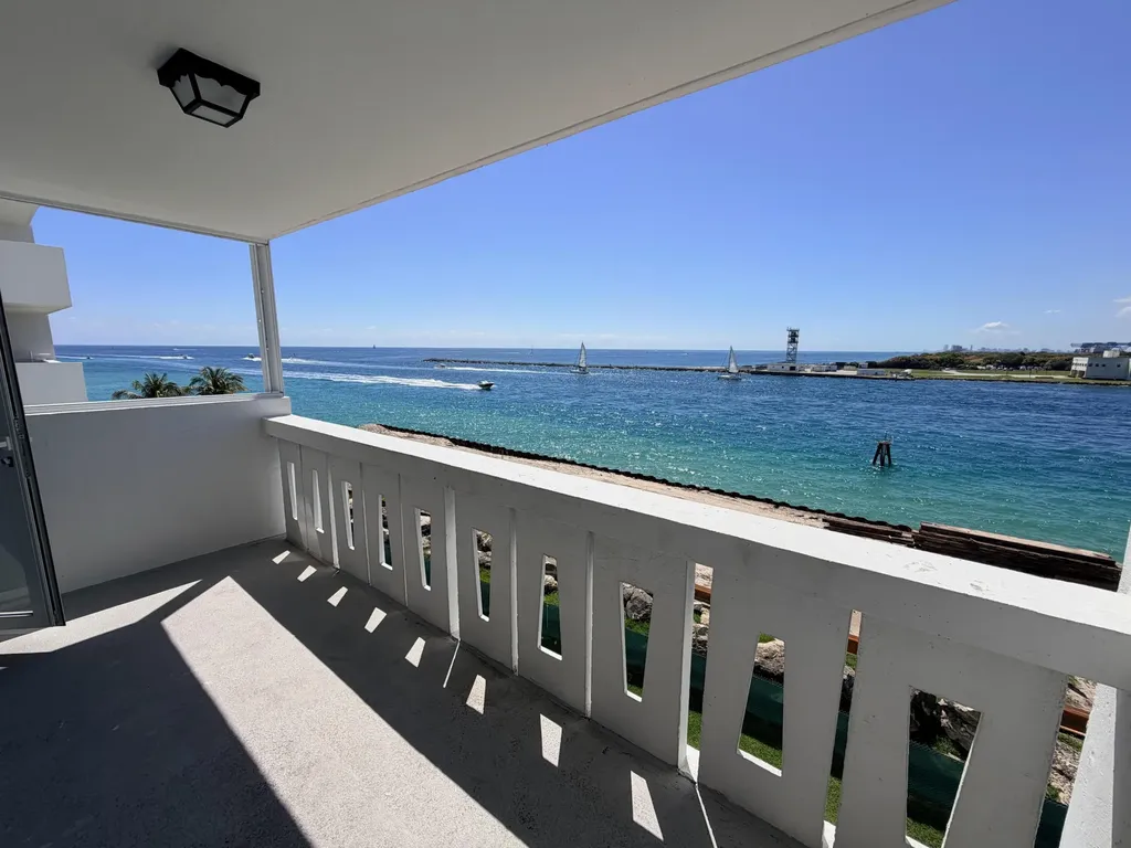 2100 S Ocean Drive Fort Lauderdale FL 33316
