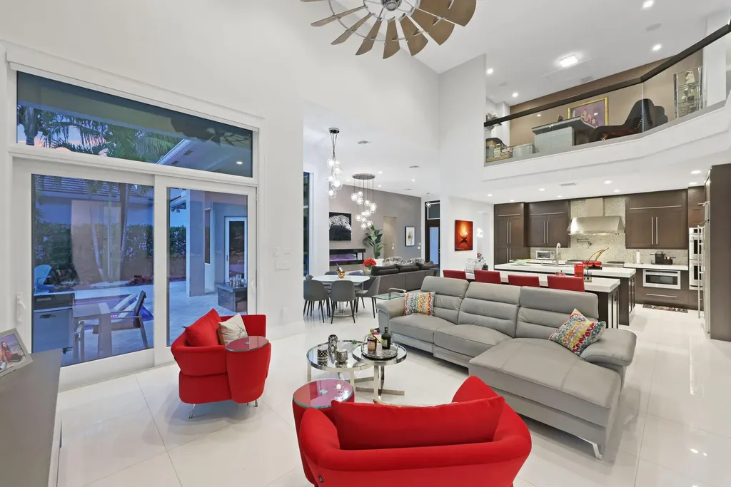 10110 Sweet Bay Street Plantation FL 33324
