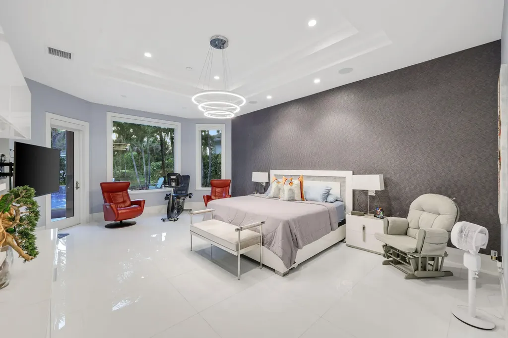 10110 Sweet Bay Street Plantation FL 33324