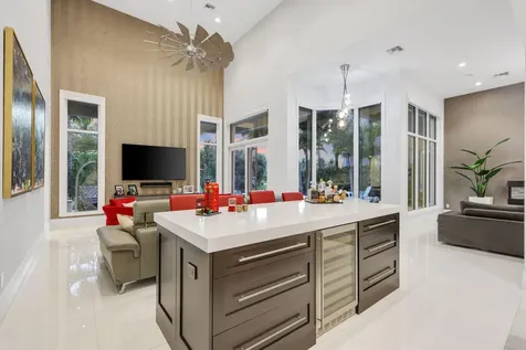 10110 Sweet Bay Street Plantation FL 33324