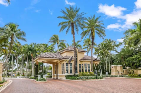 10110 Sweet Bay Street Plantation FL 33324