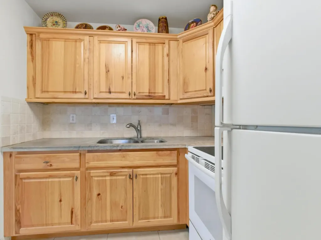 480 Horizons W Boynton Beach FL 33435