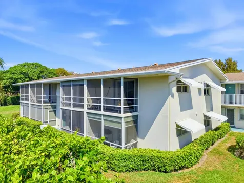 480 Horizons W Boynton Beach FL 33435