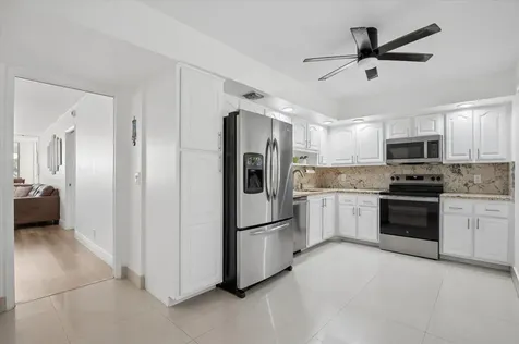 804 Cypress Grove Lane Pompano Beach FL 33069