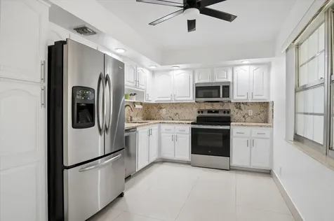 804 Cypress Grove Lane Pompano Beach FL 33069