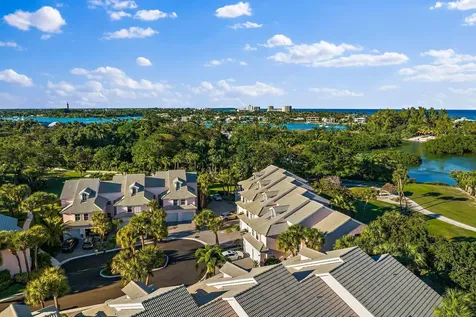 3902 N Fairway Drive Drive N Jupiter FL 33477