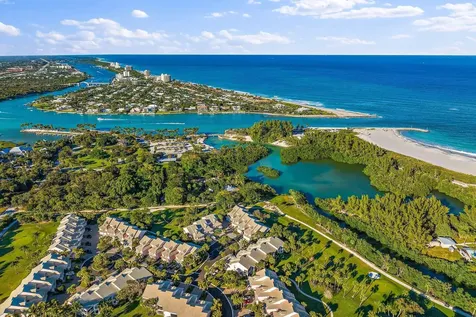 3902 N Fairway Drive Drive N Jupiter FL 33477