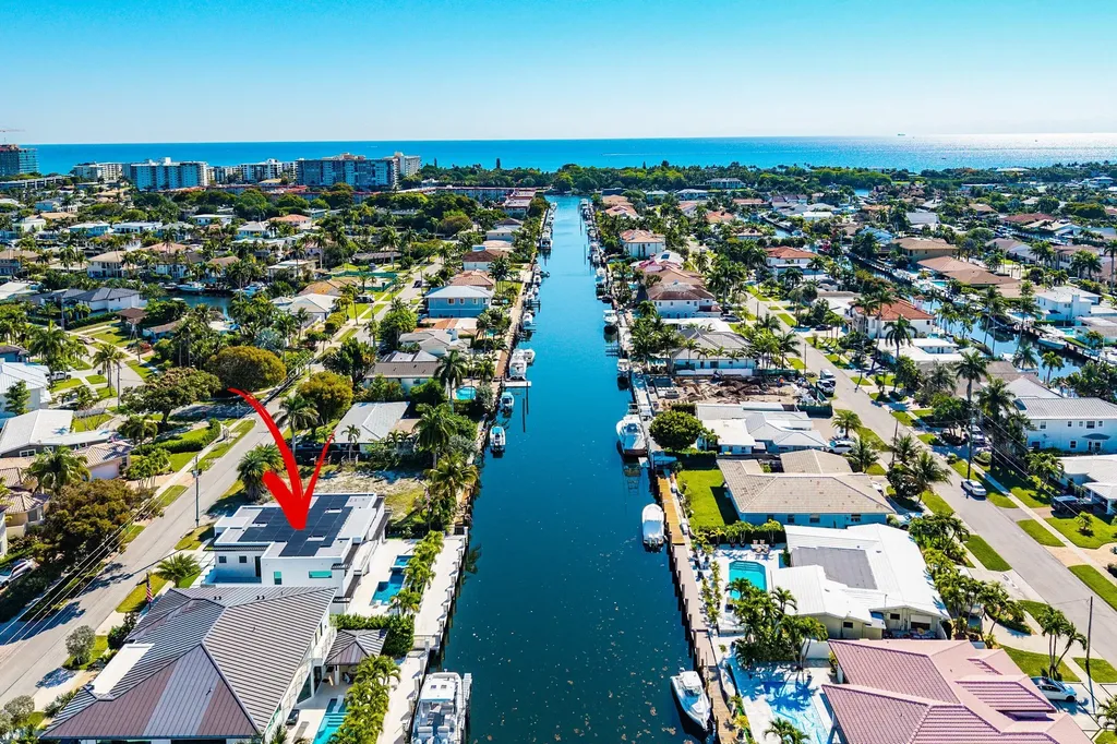 2650 NE 48th Court Lighthouse Point FL 33064