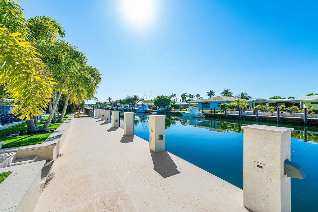 2650 NE 48th Court Lighthouse Point FL 33064