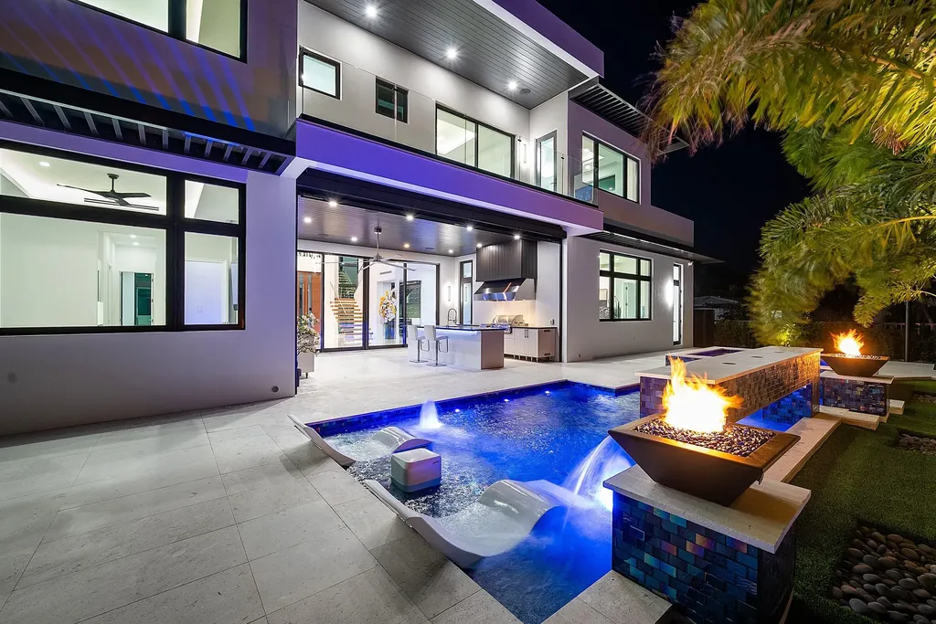 2650 NE 48th Court Lighthouse Point FL 33064