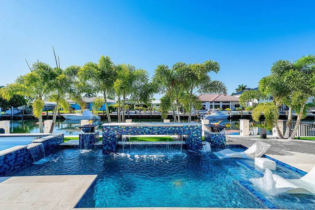 2650 NE 48th Court Lighthouse Point FL 33064