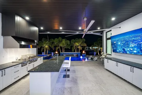 2650 NE 48th Court Lighthouse Point FL 33064
