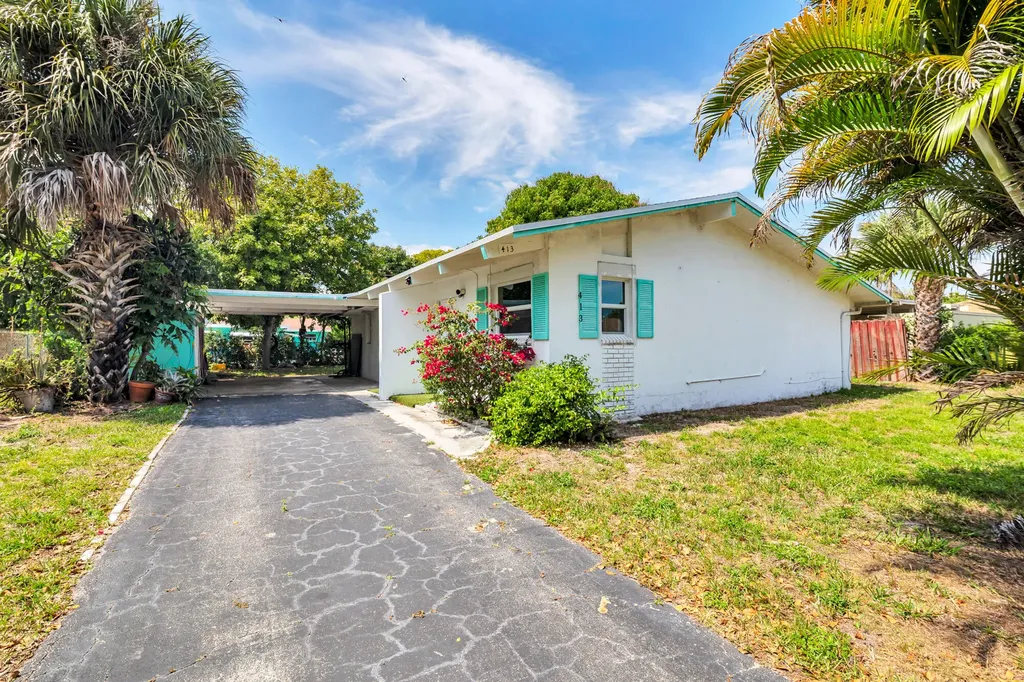 413 Ontario Place West Palm Beach FL 33409