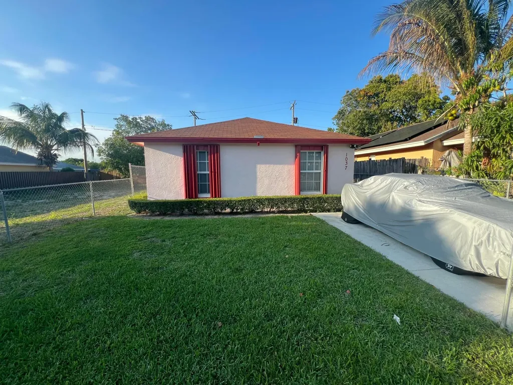 1037 17th Street West Palm Beach FL 33407