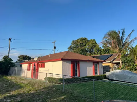 1037 17th Street West Palm Beach FL 33407