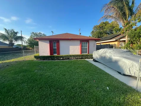 1037 17th Street West Palm Beach FL 33407