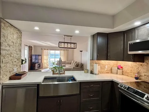 1501 SW 134th Way Pembroke Pines FL 33027