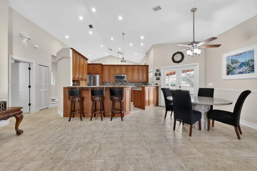 12301 Cabot Court Boca Raton FL 33428