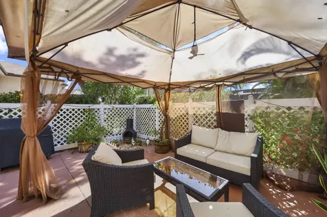 31 Clinton Court Royal Palm Beach FL 33411