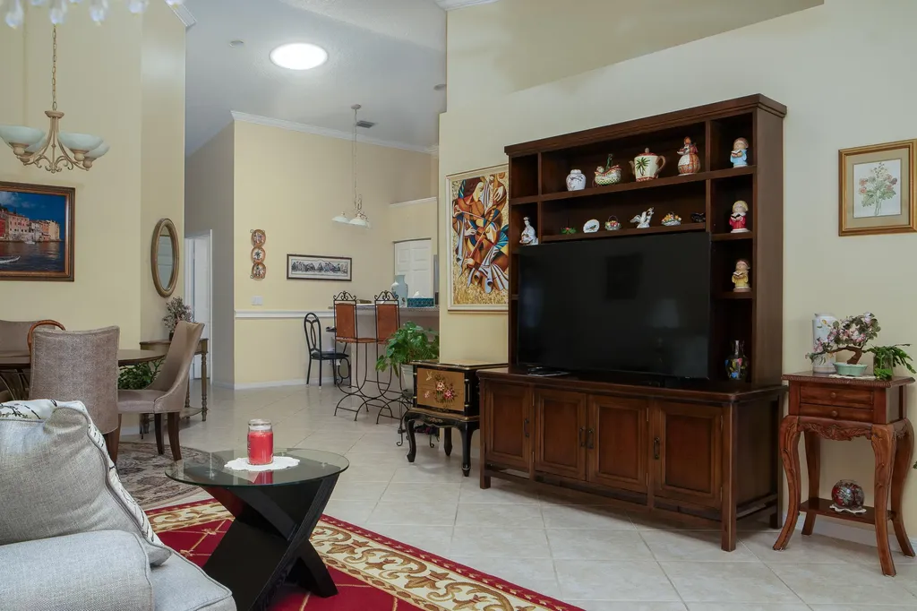 8544 Logia Circle Boynton Beach FL 33472