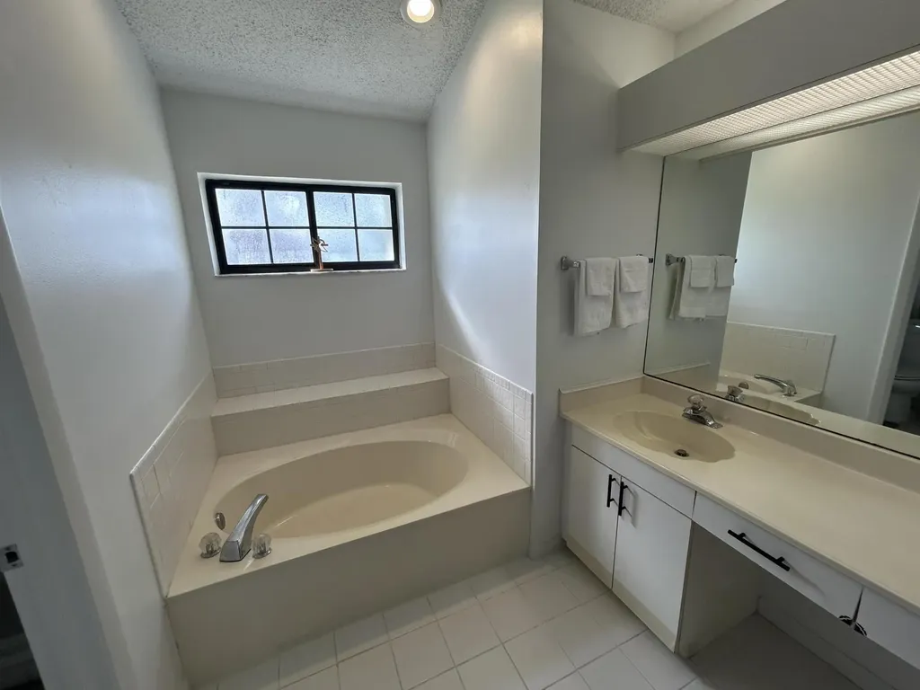 7207 Le Chalet Boulevard Boynton Beach FL 33472