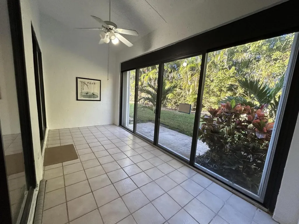 7207 Le Chalet Boulevard Boynton Beach FL 33472