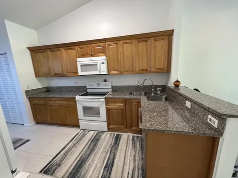 7207 Le Chalet Boulevard Boynton Beach FL 33472