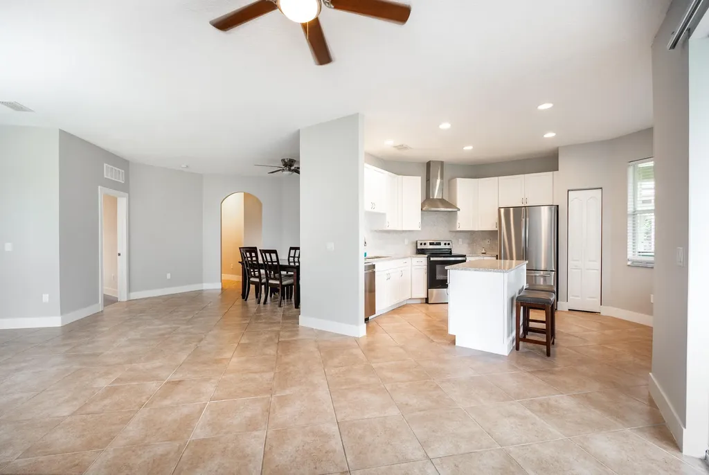 9692 SW Lindale Trace Boulevard Port St Lucie FL 34987