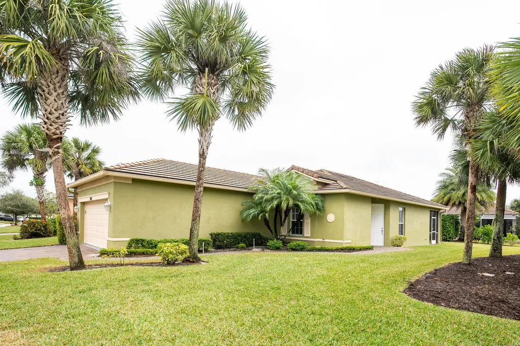 9692 SW Lindale Trace Boulevard Port St Lucie FL 34987